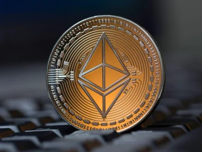 Ethereum Under Pressure: Treasury Moves and Network Exploits